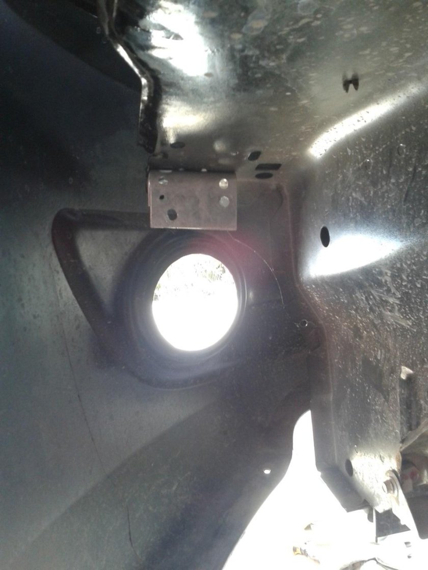 Крепёж ПТФ Лада Гранта