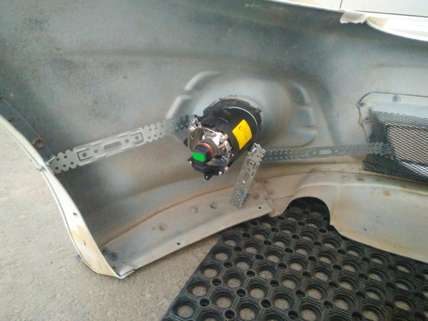 Крепление ПТФ Гранта стандарт