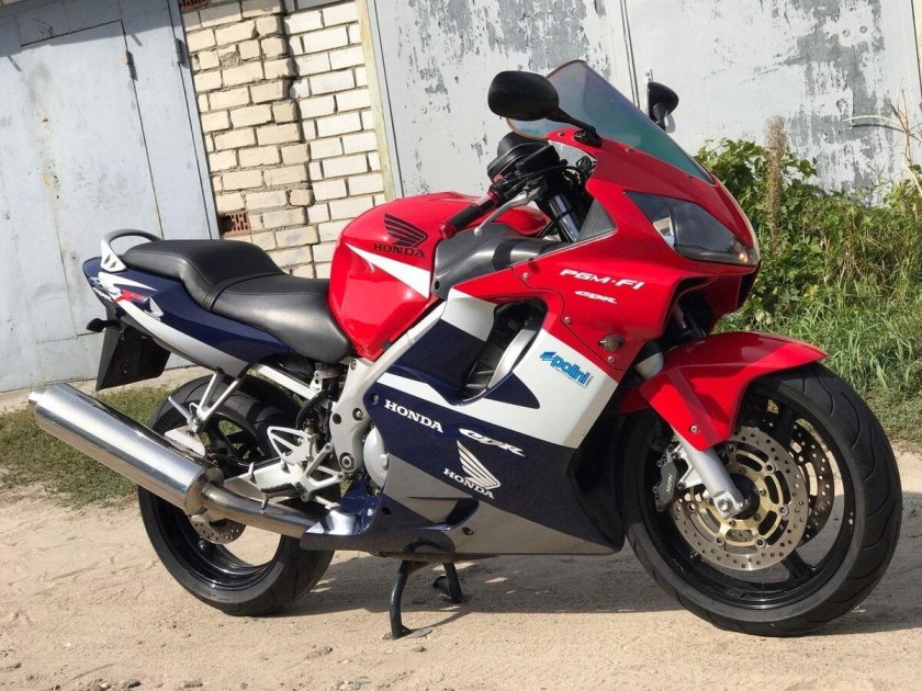 Honda CBR 600 f4i 2002
