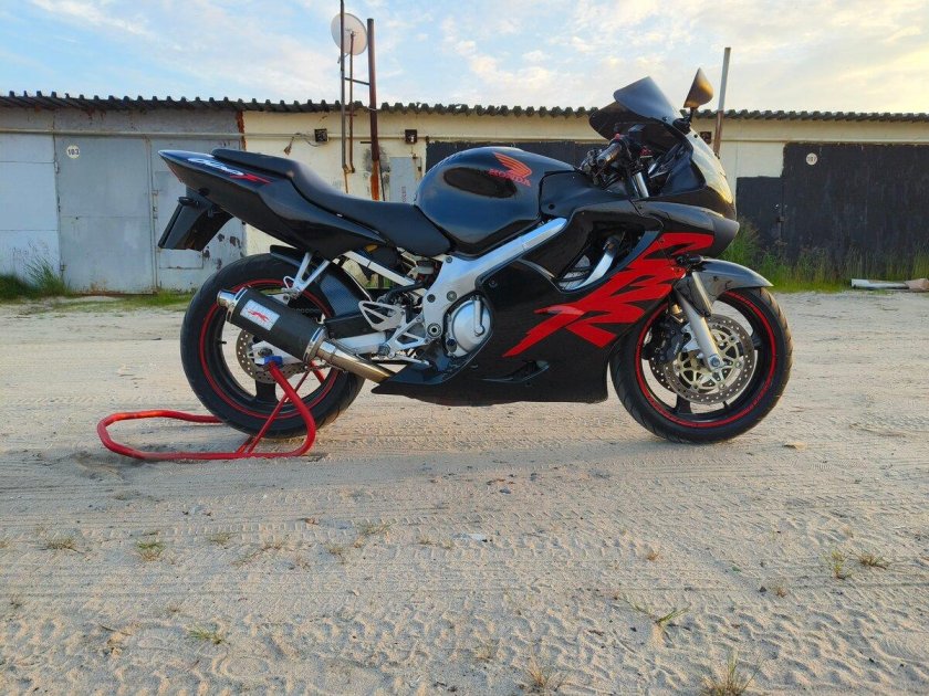 Мотик 600 кубов