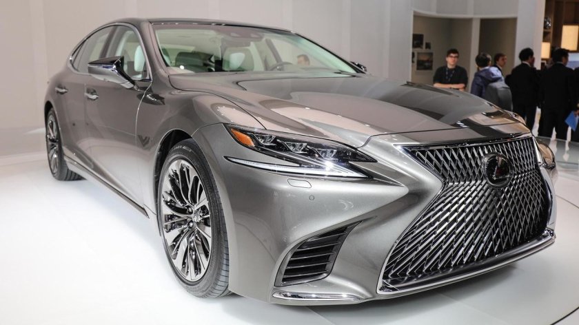 Лексус седан лс 500