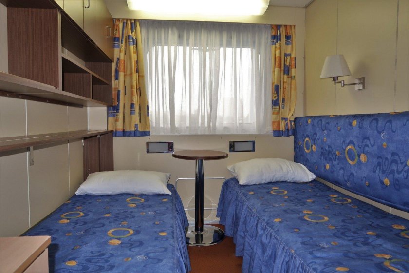 Теплоход Леонид Красин каюты