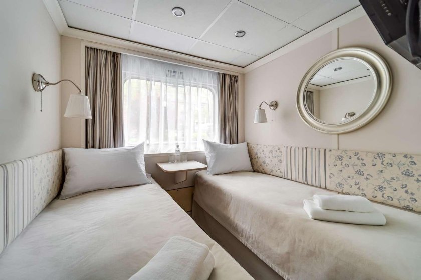 Теплоход Сергей Дягилев 2023