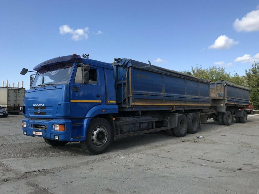 КАМАЗ 65117 самосвал