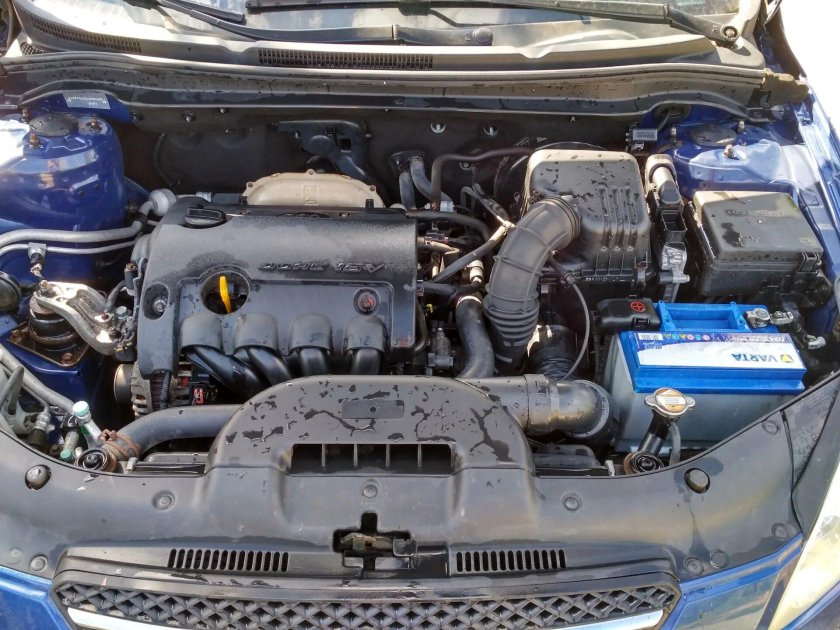 Подкапотка Киа СИД 2008