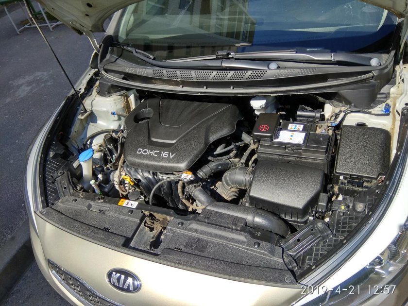 Киа СИД 2 под капотом