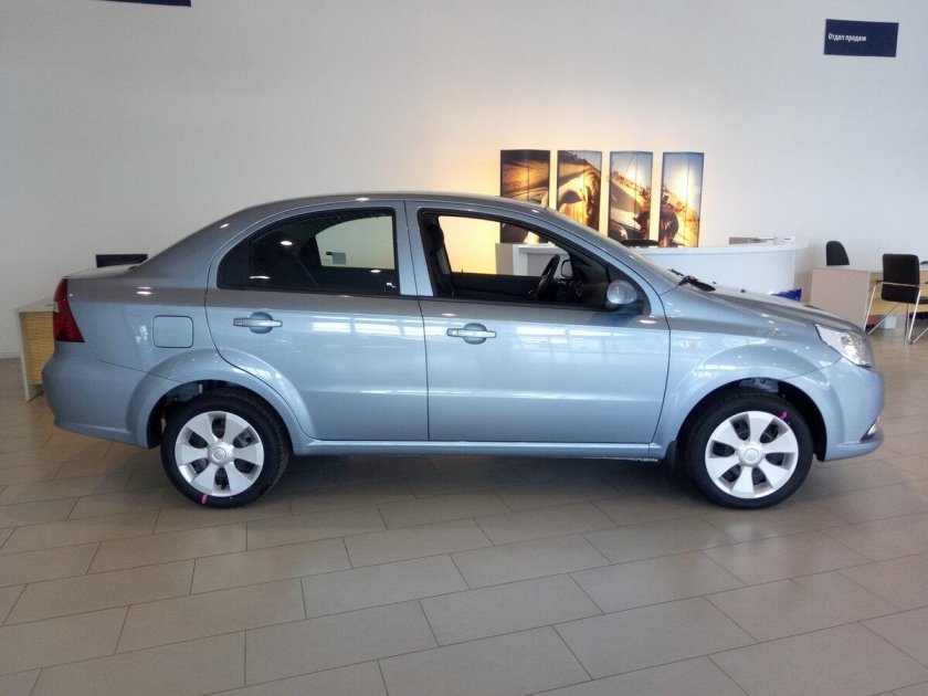 Равон Нексия р3