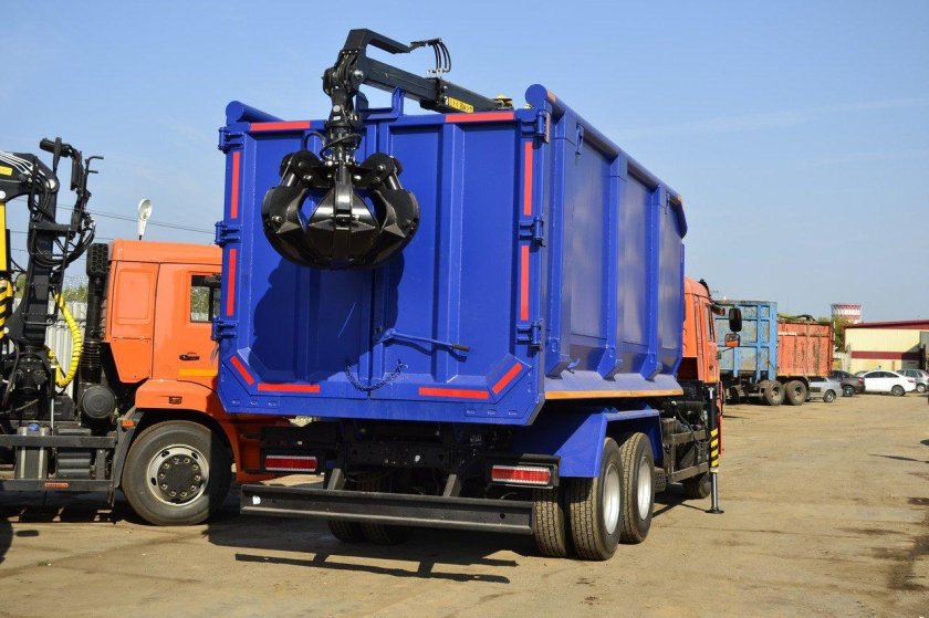 Ломовоз КАМАЗ-65115 С гидроманипулятором vm10l74m