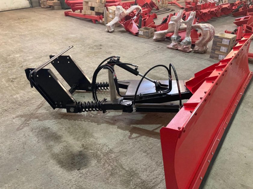 Отвал МТЗ-82.1 универсальный гидроповоротный