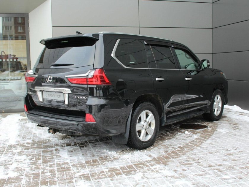 Lexus LX 570 Diesel