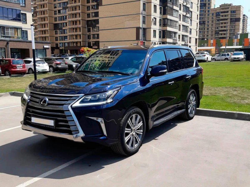Lexus LX 450