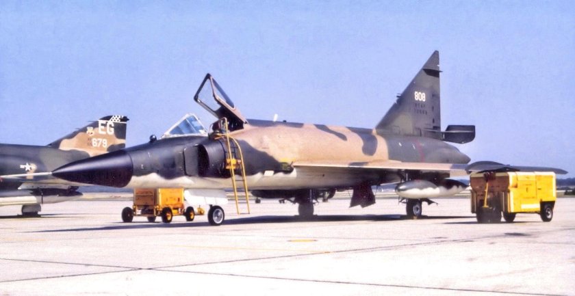 F-102 Delta Dagger