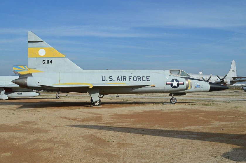 Convair f-102 Delta Dagger