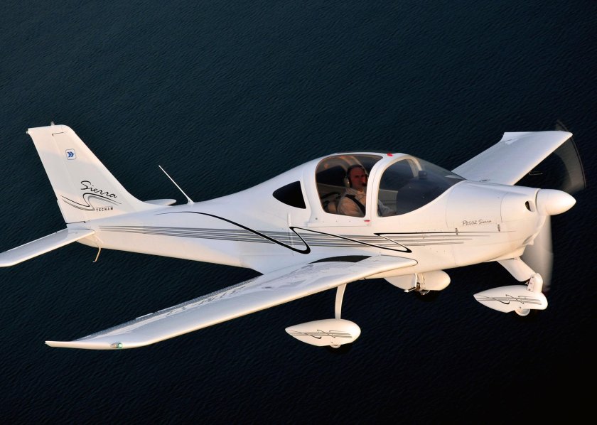 Sierra p2002 самолет