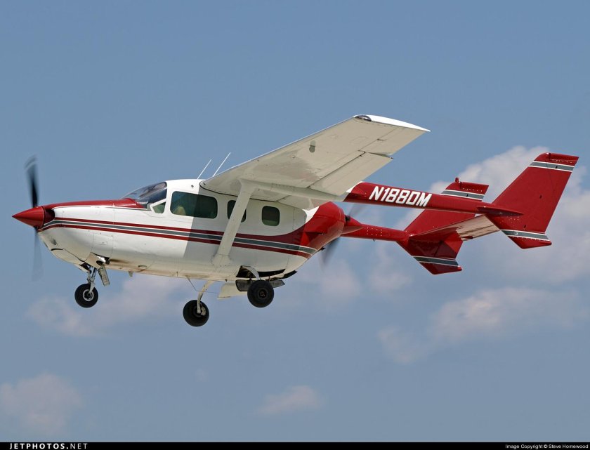 Cessna 337 Skymaster o-2