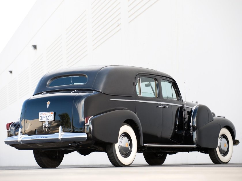 Cadillac v16 1940