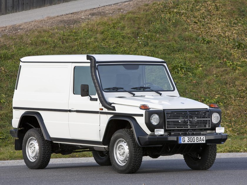 Mercedes-Benz g-class w461
