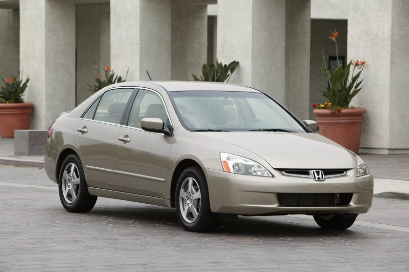 Honda Accord седан 2003