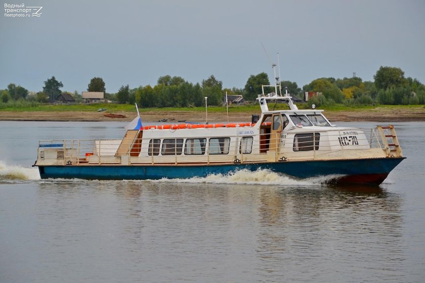 Пассажирский катер КС 162