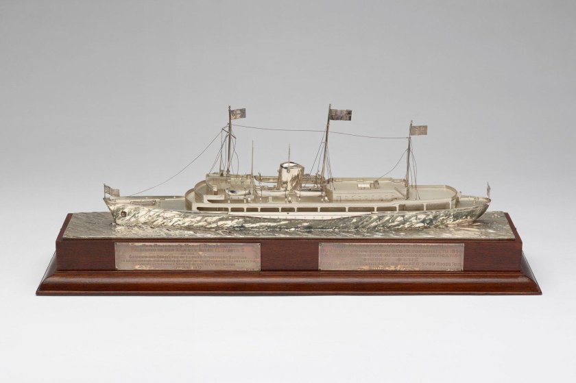 Модель яхты Britannia