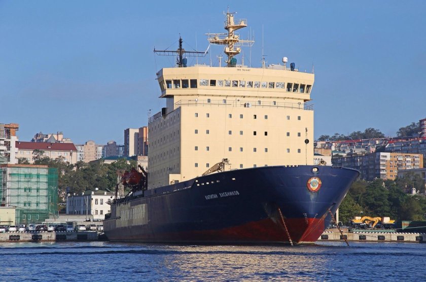 Ледокол Капитан Хлебников