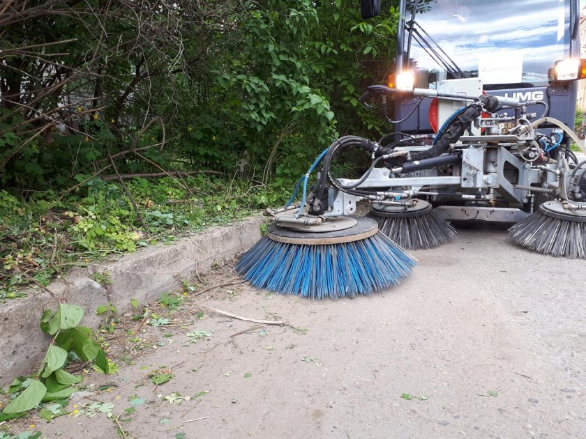 Км-2000 Коммунальная машина