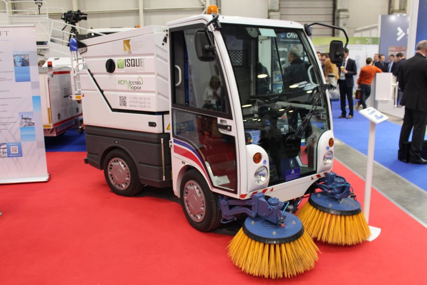 АСВ 4000 Аэродромная уборочная машина