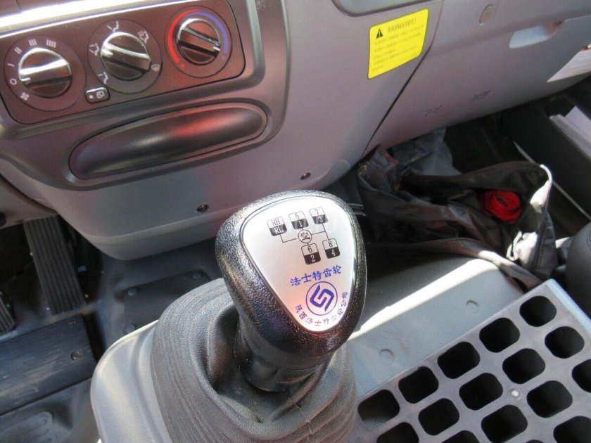 Кабина JAC n200