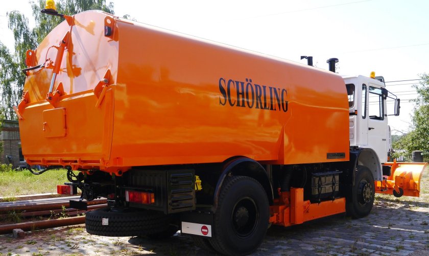 Вакуумная подметально-уборочная машина 502172 Исузу