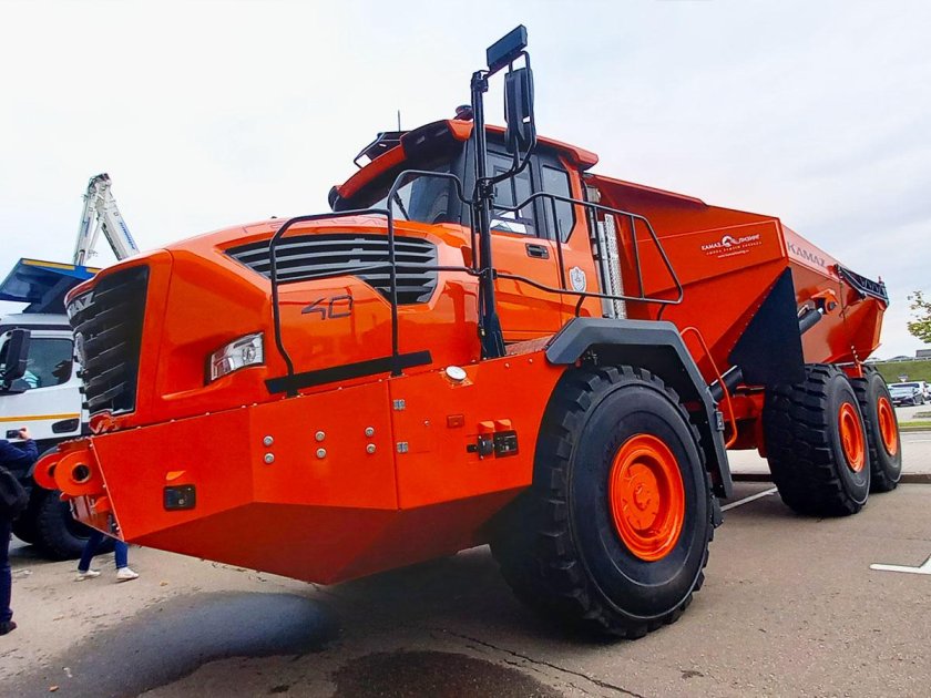 КАМАЗ сочлененный самосвал Геркулес