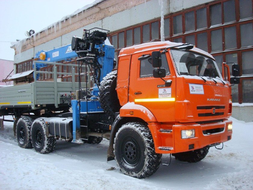 КАМАЗ 43118 седельный тягач