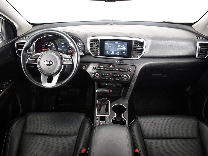 Kia Sportage 4 Рестайлинг салон