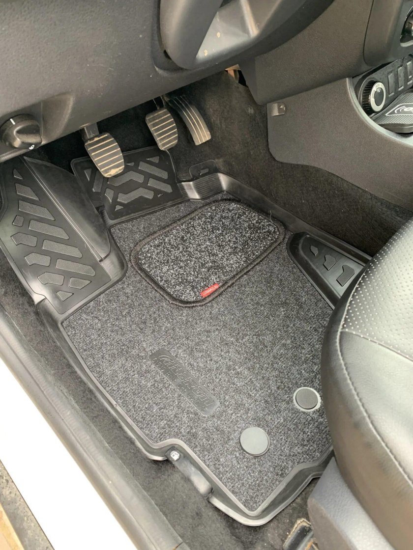 Удлинил водительский коврик