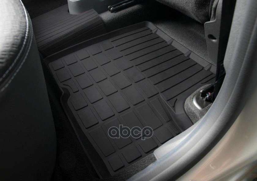 Коврики в салон Рено Дастер 4х4 2014 года