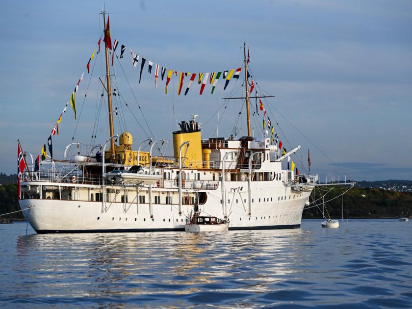 SS Delphine яхта
