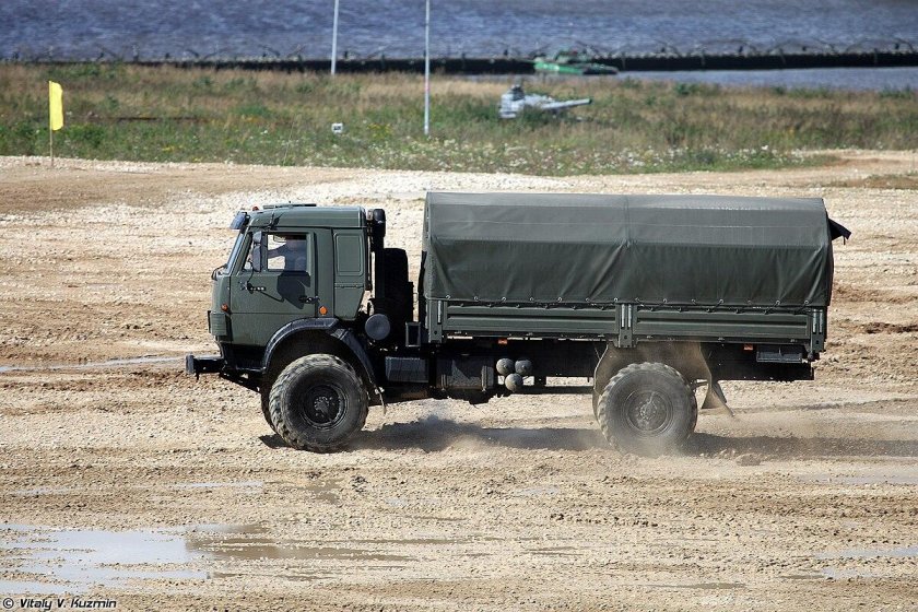 КАМАЗ 4350 военный