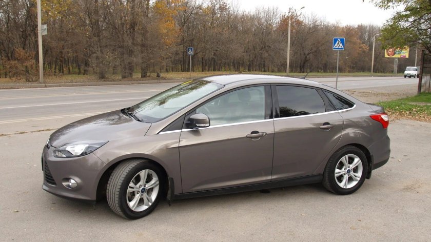 Форд фокус 3 коричневый седан