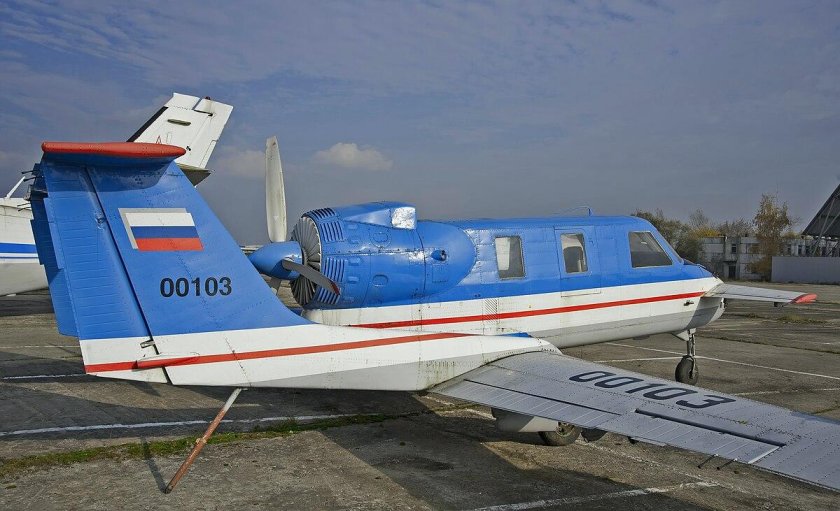 Самолет молния 1 триплан