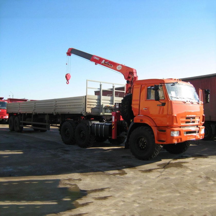 Шаланда КАМАЗ С КМУ