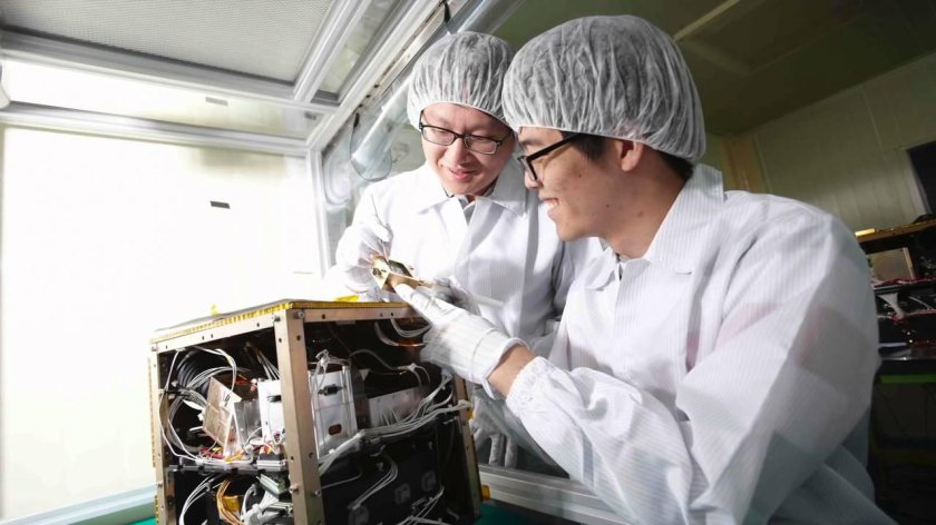 Лаборатория двигателей