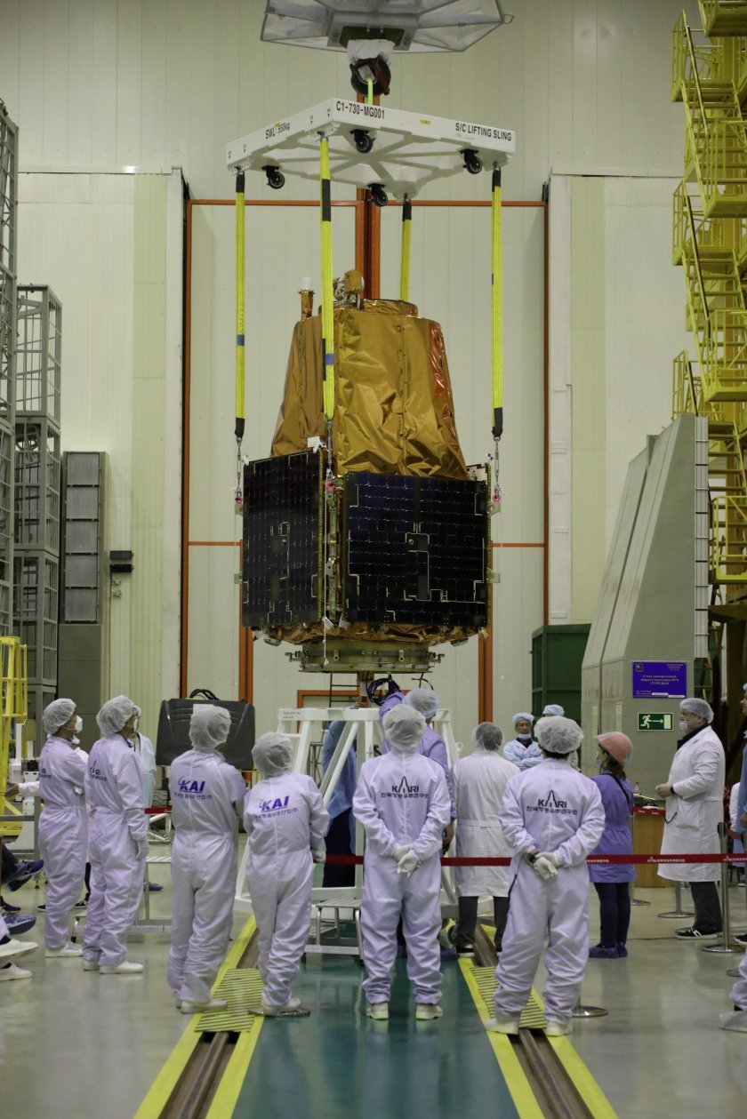 Спутник cas500-1