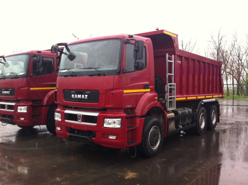 КАМАЗ 6520-53 самосвал