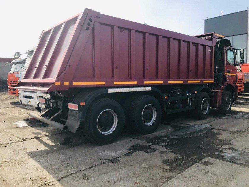 КАМАЗ 65201 самосвал