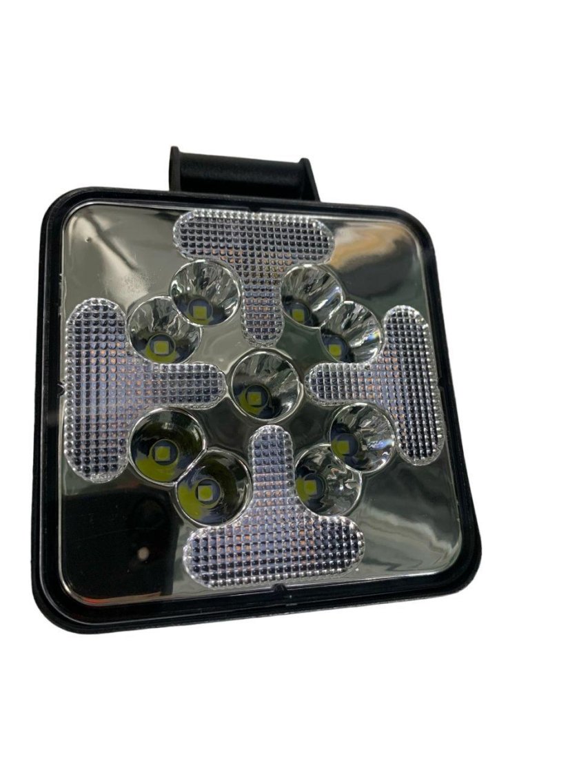 Противотуманка квадратная