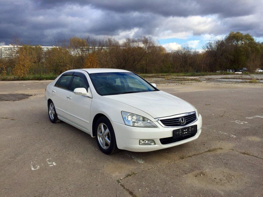 Хонда Инспаер 2004