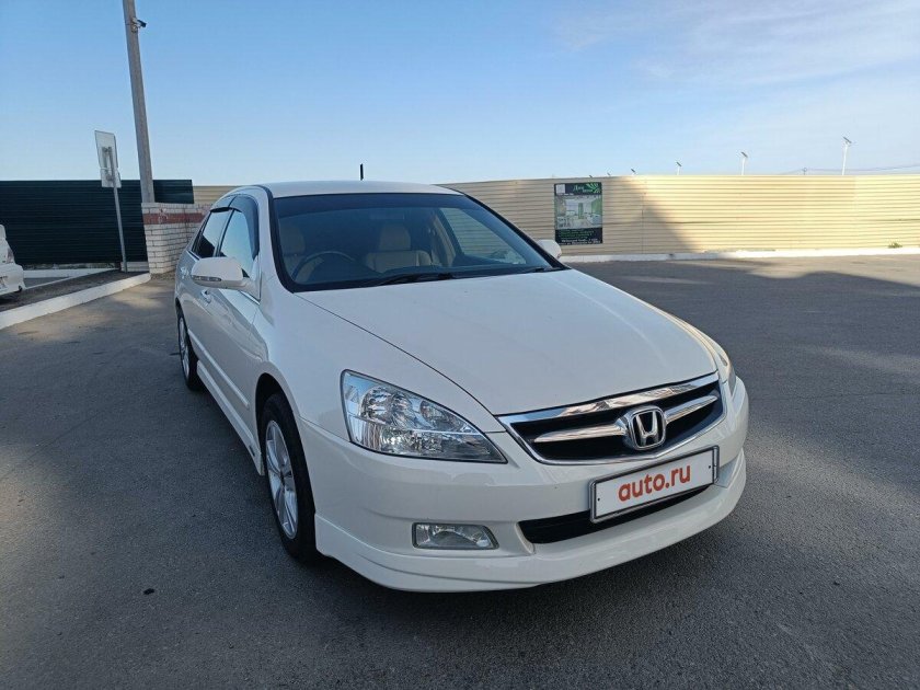 Honda inspire 2001 белый