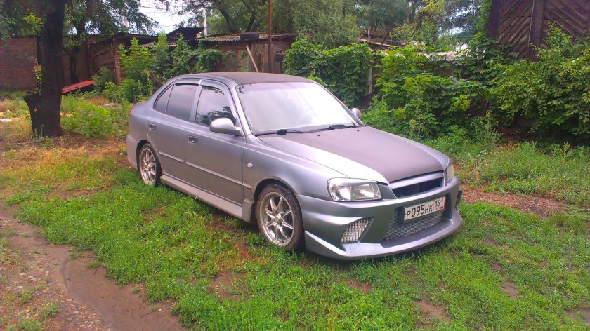 Диффузор заднего бампера акцент