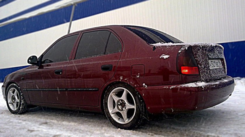 Хендай акцент на р17