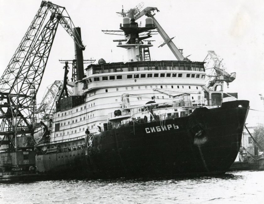 Атомный ледокол Сибирь 1977