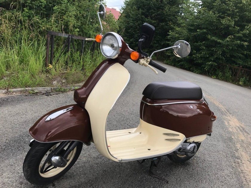 Скутер Honda giorno af24